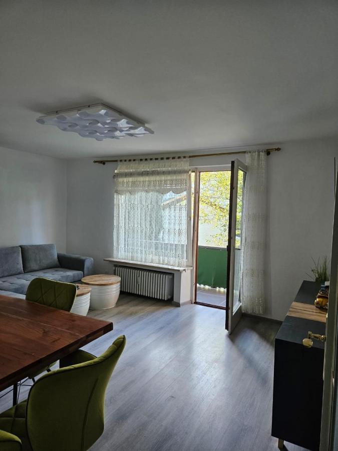 Ferienwohnung Alpencity Гармиш-Партенкирхен Екстериор снимка